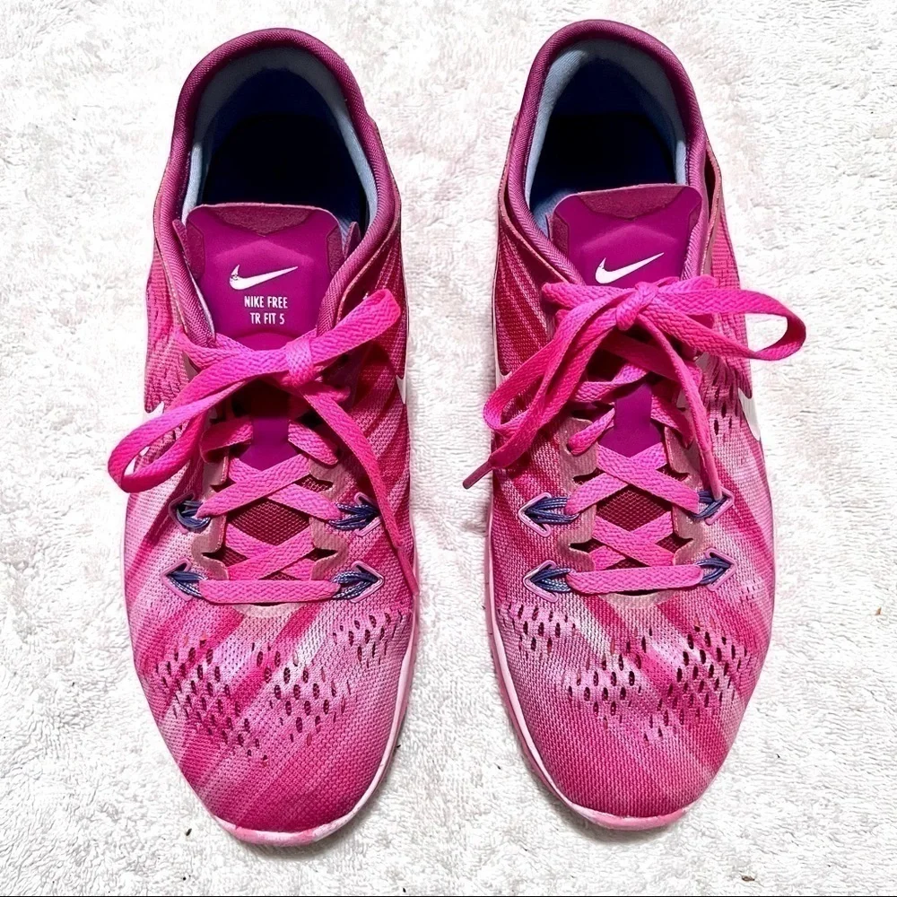 NIKE Women's Free 5.0 TR Fit 5 Print pink Shoes sneakers size 6